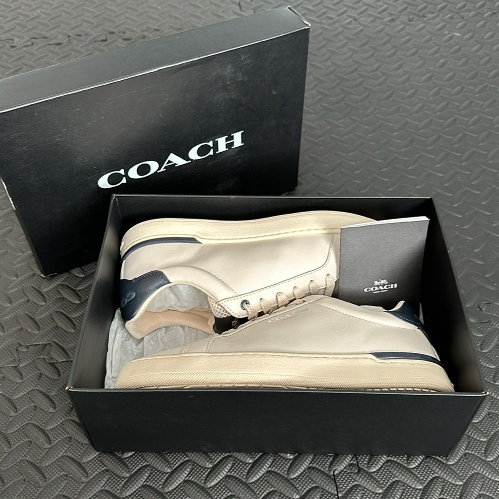Coach Clip Low Top Sneakers - Chalk/Midnight Navy - Size 7 Men’s